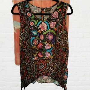 Apropos Sleeveless Boho Top